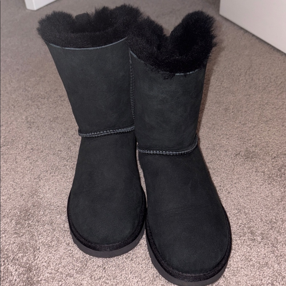 UGG Black Fur-Trimmed Winter Boots - Picture 2 of 6